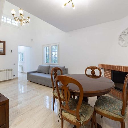 Silom House Villa Sant Pere De Ribes Dış mekan fotoğraf
