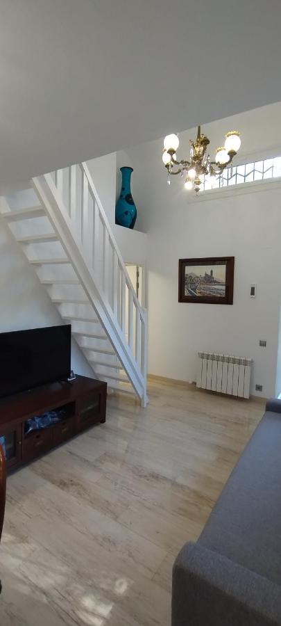 Silom House Villa Sant Pere De Ribes Dış mekan fotoğraf
