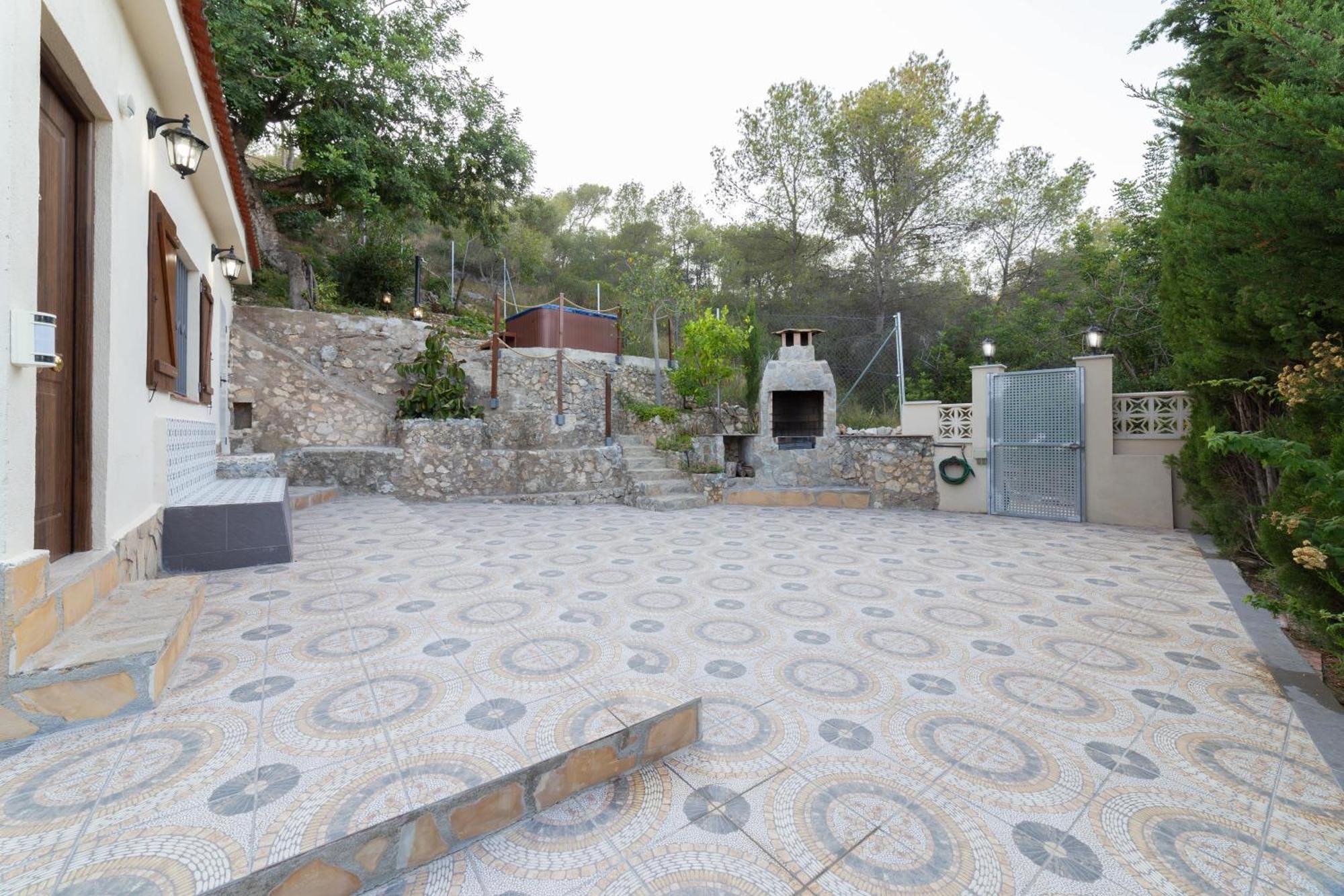 Silom House Villa Sant Pere De Ribes Dış mekan fotoğraf