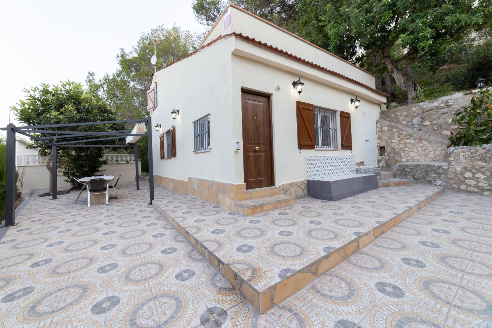 Silom House Villa Sant Pere De Ribes Dış mekan fotoğraf